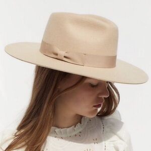 BNWT WOOL COWBOY RANCH WIDE BRIM HAT